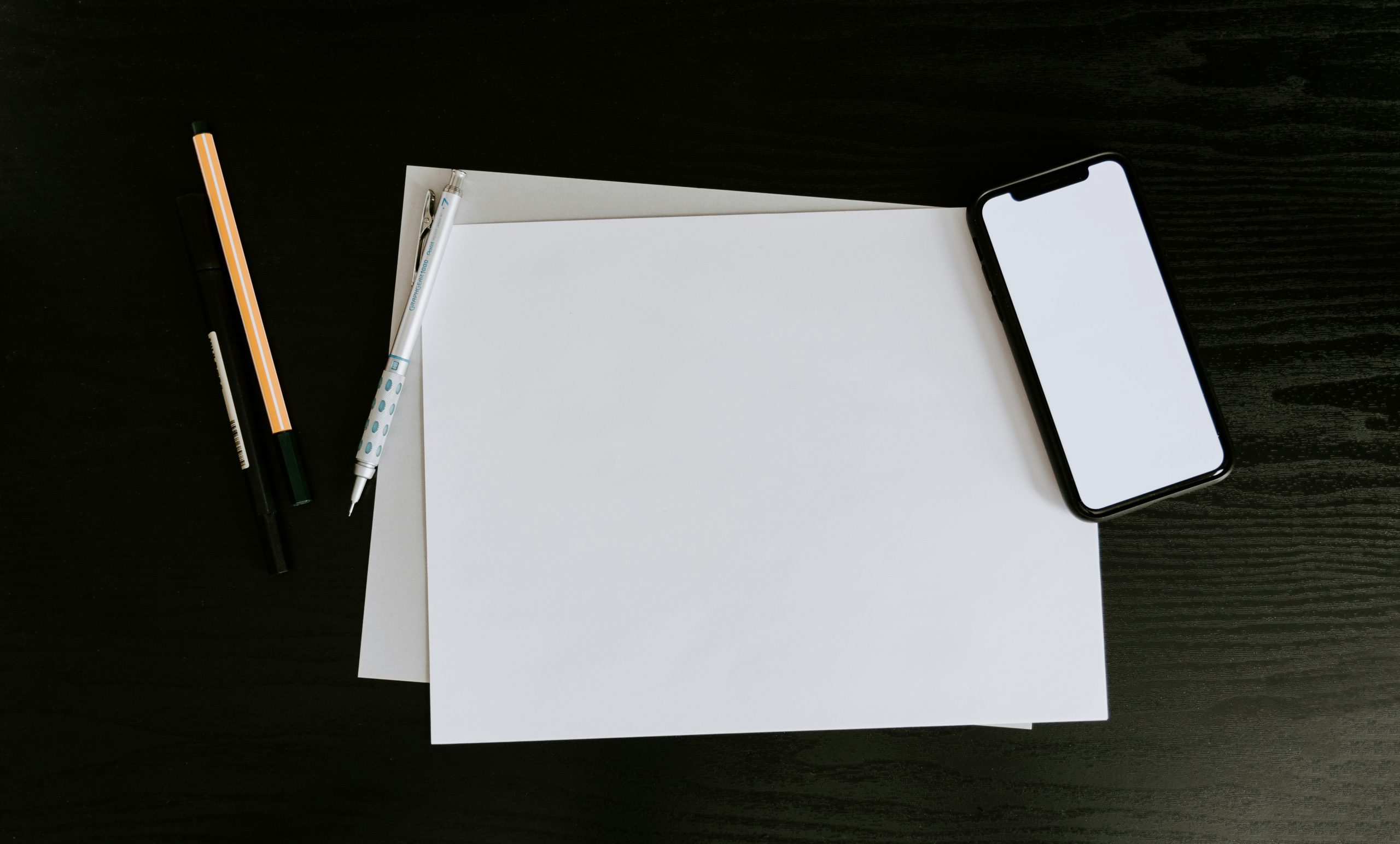 Envelope System vs Digital Tracking: Which Budgeting Method Works Best?